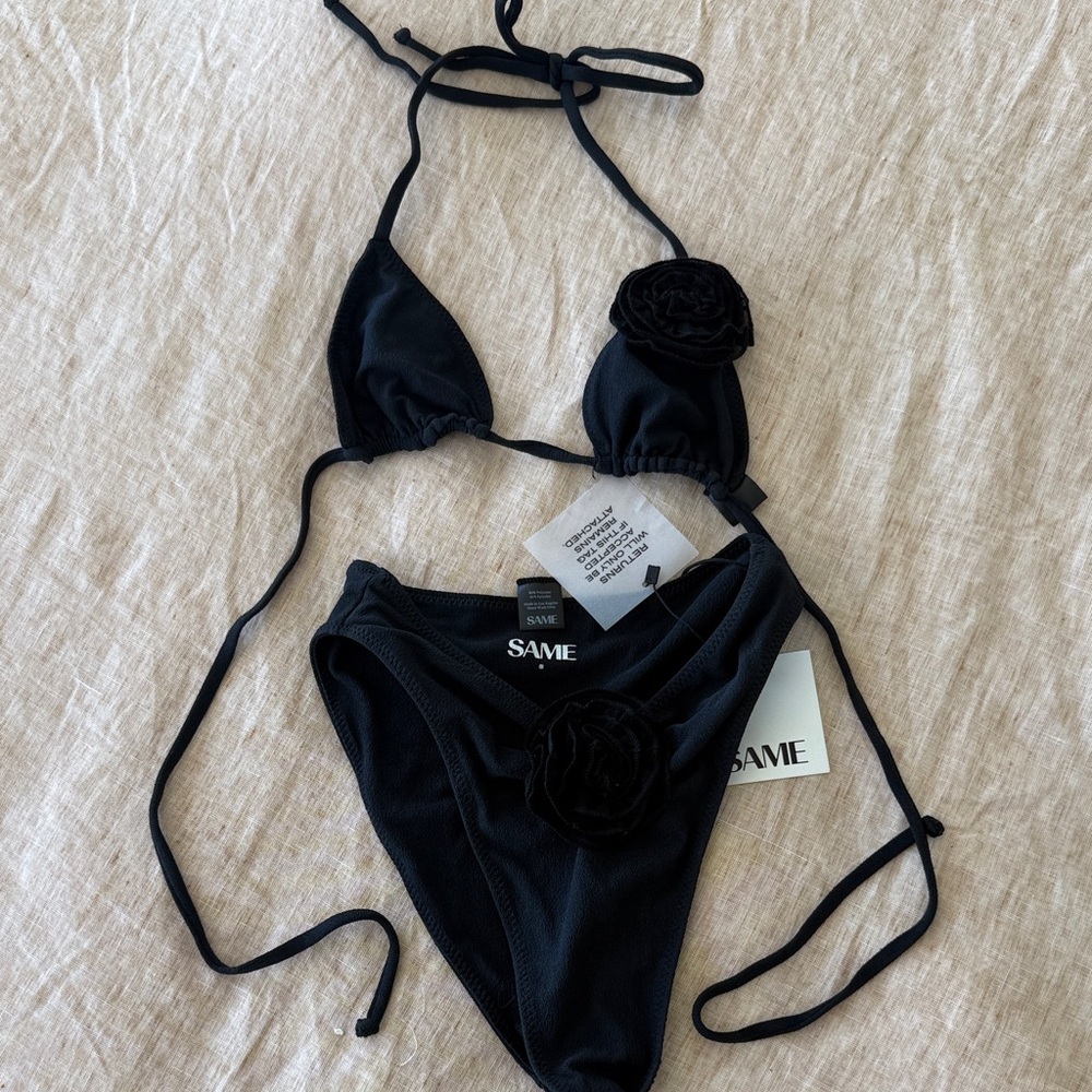 SAME Black Floral Accent Triangle Bikini set